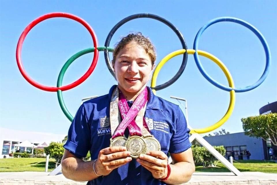 A los 23 años, con las tres medallas de oro que ganó en las Olimpiadas Nacionales Tijuana 2022.