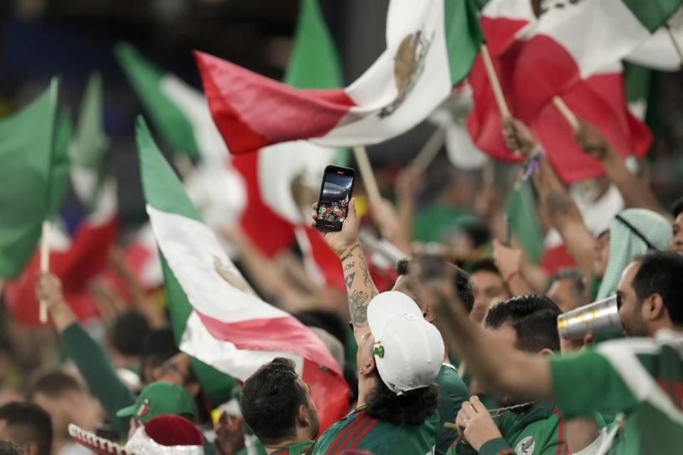 Sin duda, la afición de la Selección Mexicano cautivó en el Estadio 974.