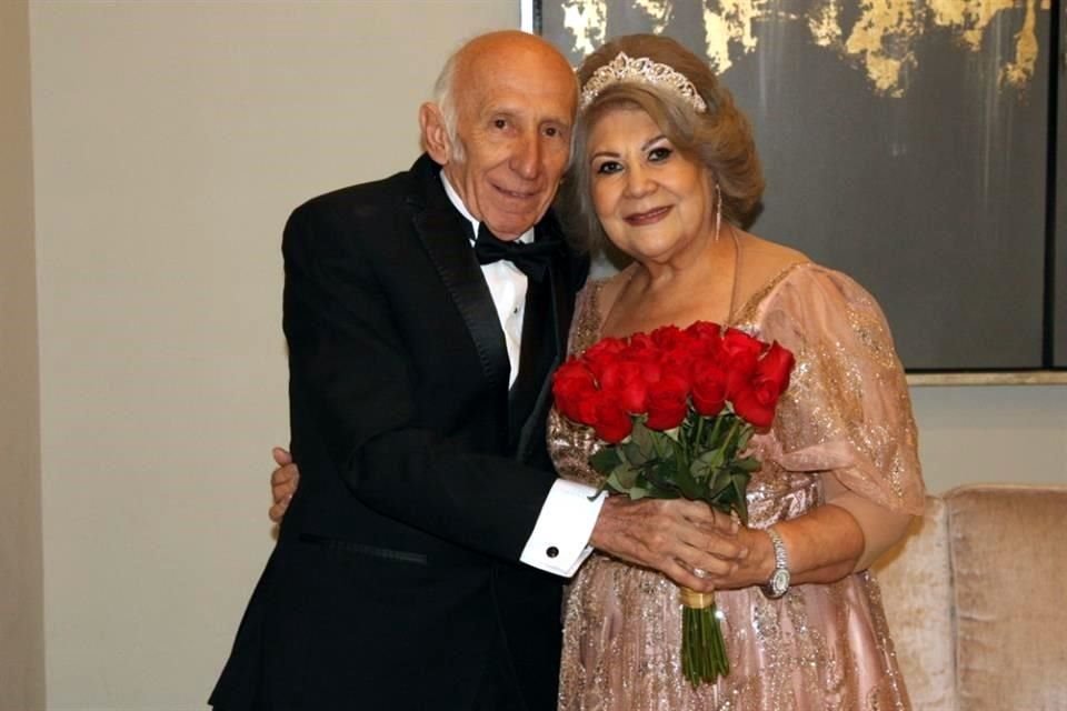 Juan Miguel Quintanilla Garza y Julieta Beltrán Quintero