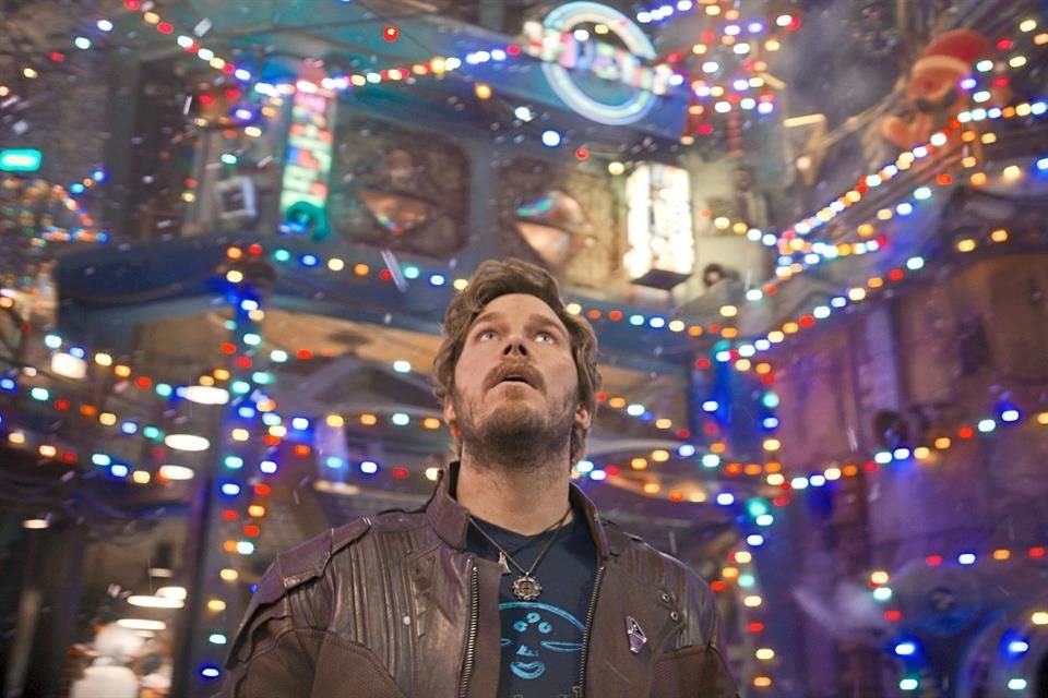 James Gunn regresa a Marvel en un especial navideño con 'Guardianes de la Galaxia: Especial de las Fiestas'; se estrena mañana por Disney+.