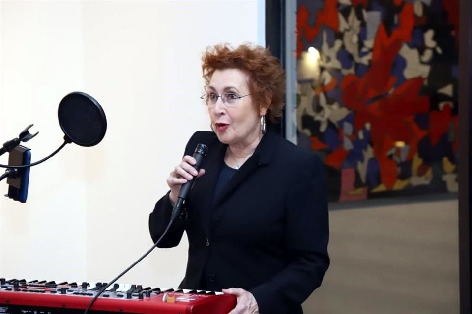 Emma Molina
