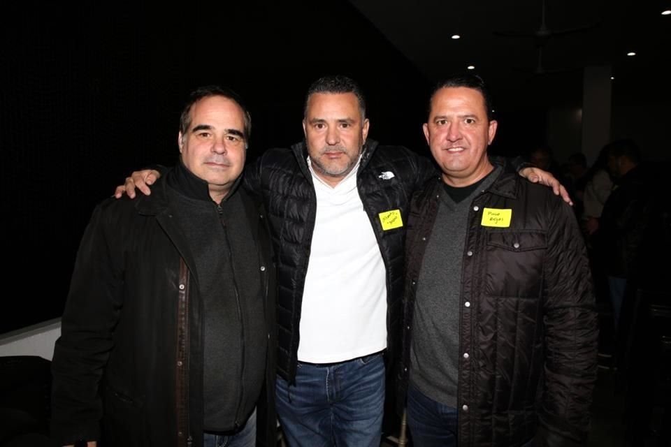 Paco Escobar, Alberto Ayala y Paco Rojas