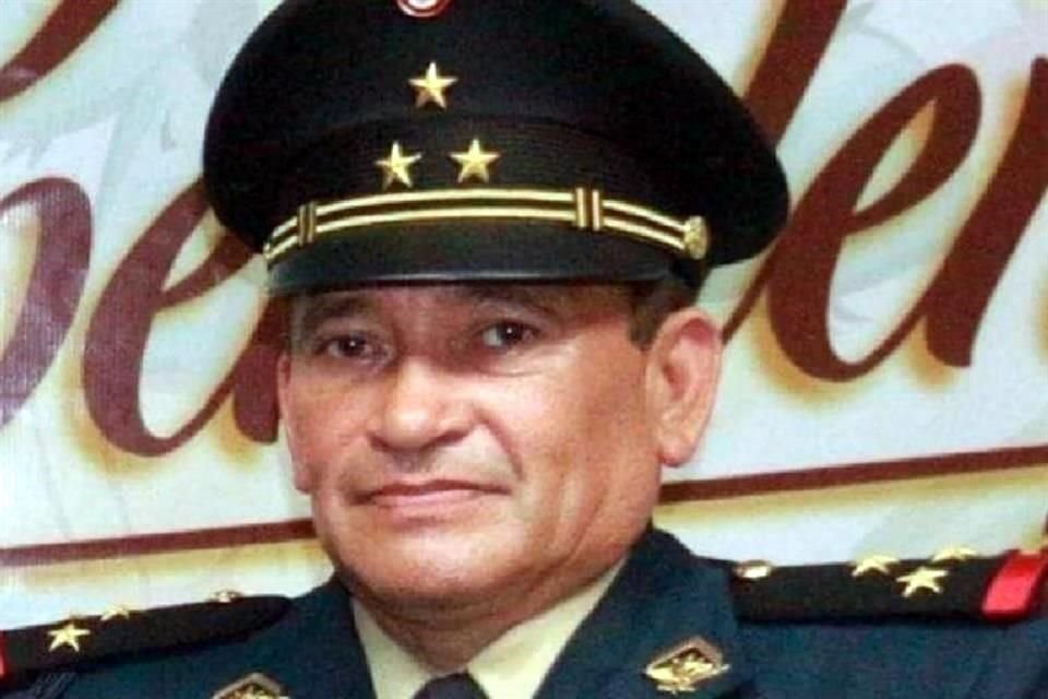 El General José Silvestre Urzúa, coordinador de la Guardia Nacional.