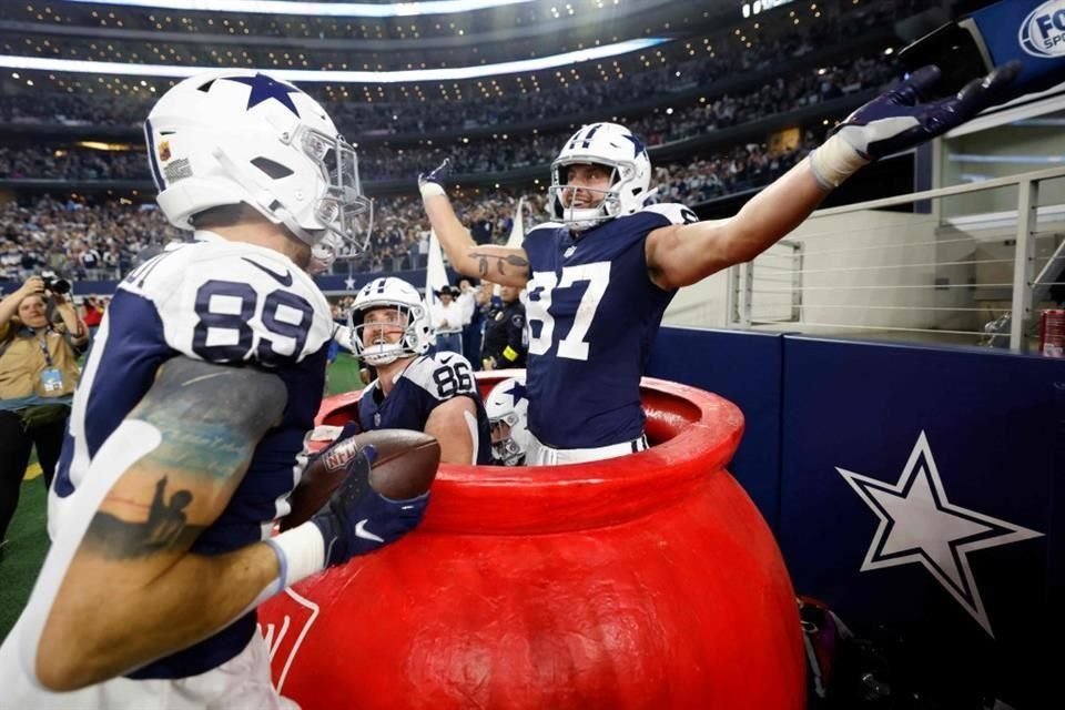 Los Cowboys cortaron una mala racha en el Día de Acción de Gracias, tras vencer a Giants.