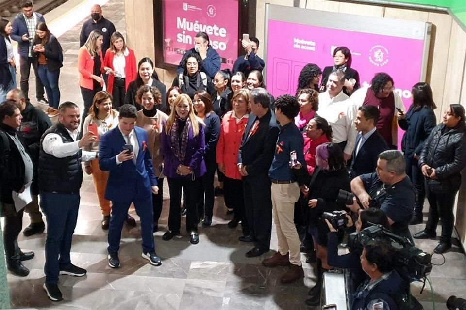 Ante el Gobernador Samuel García se explicó que los trenes consisten de solo tres vagones, por lo que destinar uno exclusivo para mujeres limitaría la capacidad de atención.