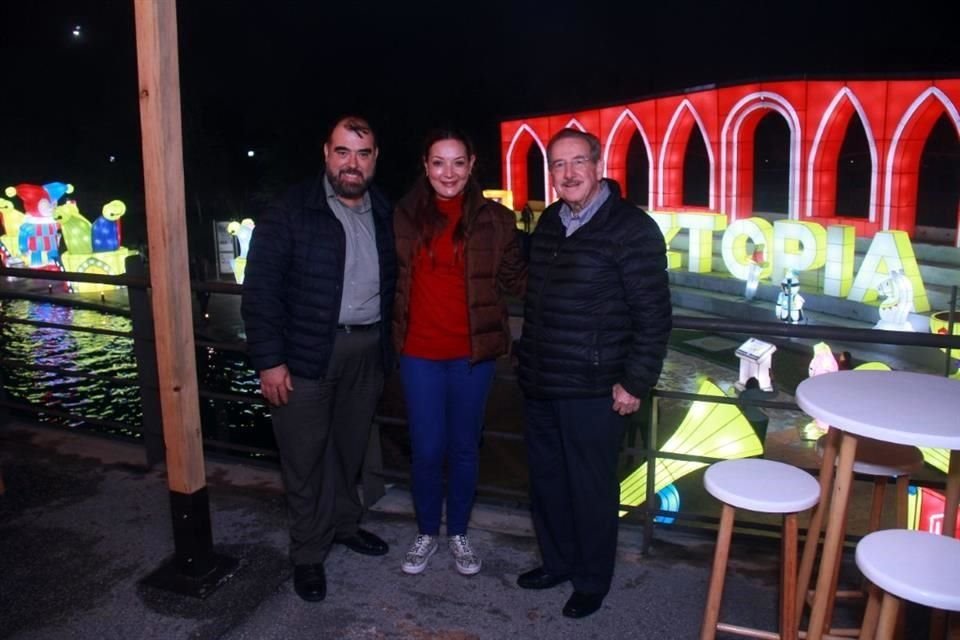 Jorge Hernández, Karla de la Rosa y Pedro García