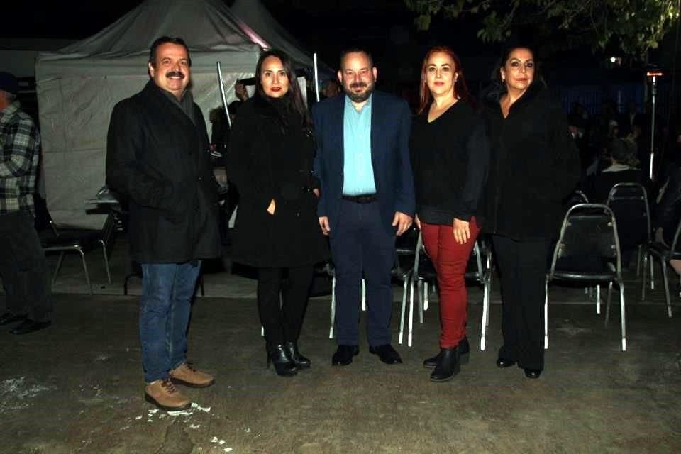 Roberto Rodríguez, Martha Estrada, Jesús Alejandro Villarrela Guerra, Julissa Hinojosa y Martha Farias conforman la directiva electa.