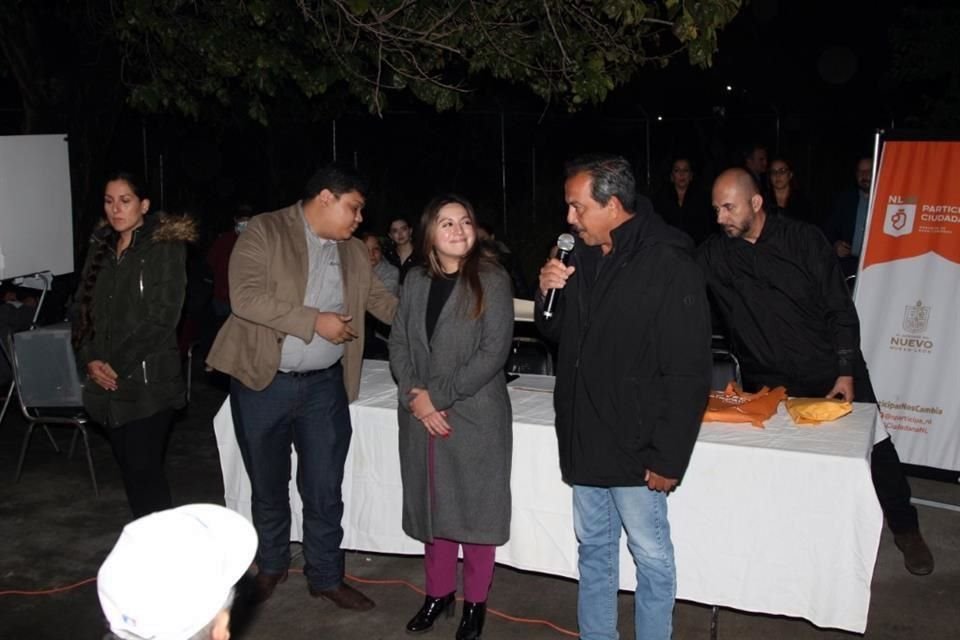 Alejandra Clero, Franco Guerrero, Jefe de Atención Ciudadana; Greta Pamela Barra; Directora de las Juntas de Mejoramiento cívico y Moral;  Hugo Leal Martínez, Coordinación General de Vecino Vigilante 