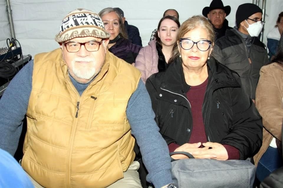 Edmundo Durell y Silvia Flores de Durell