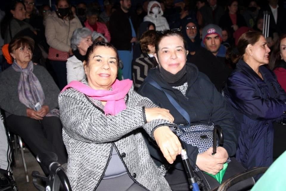 Sandra Ovalle y Diana Saucedo
