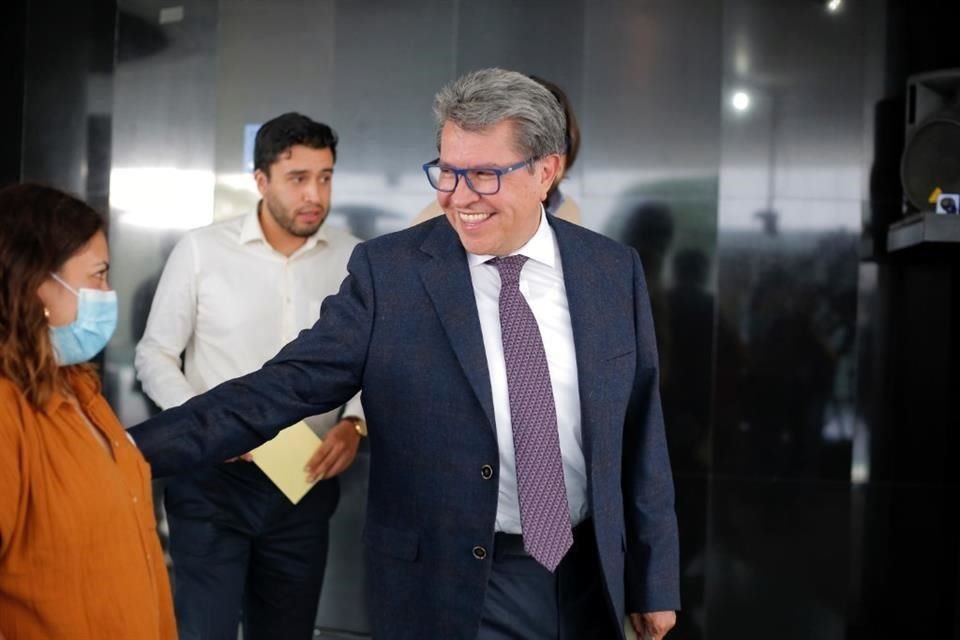 El senador Ricardo Monreal luce más distanciado que nunca con Morena.