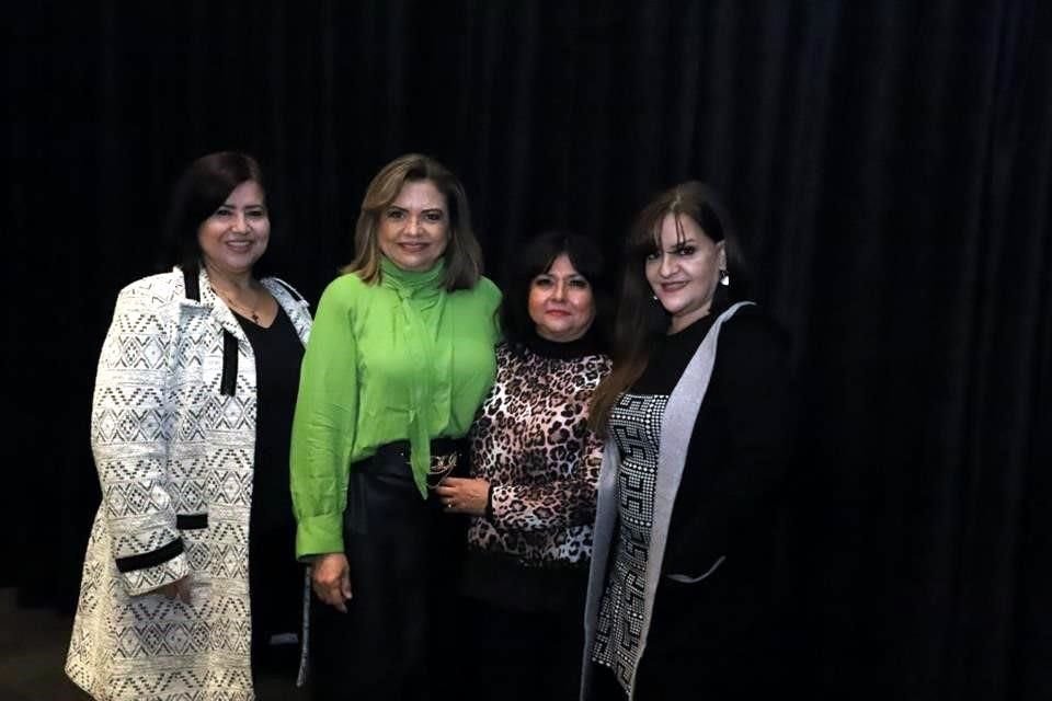 Patricia Mercado, Martha Gómez, Sandra Rodríguez y Fabiola Flores