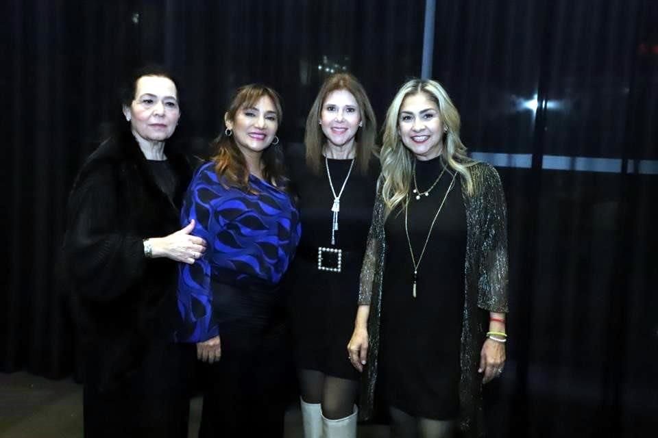 Silvia Villarreal de Treviño, Patricia Ramírez. Miriam Dávila y Carmen Flores de Peña