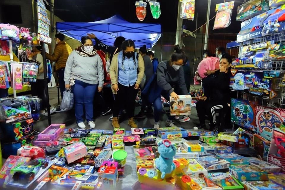 La Cámara Nacional de Comercio Servicios y Turismo de CDMX aplaudió incrementar el salario mínimo en 2023, y pidió atender la informalidad.