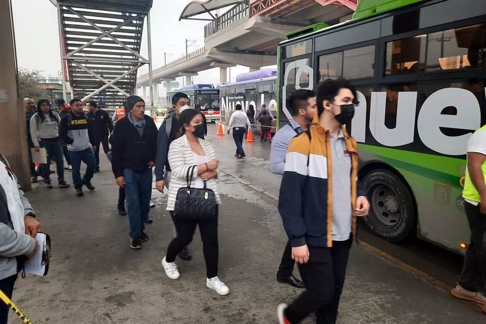 Autoridades aumentaron de 30 a 40 unidades para el traslado de pasajeros en el circuito de la Estación Sendero a General Anaya.