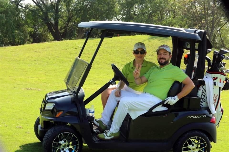 Marcela de Mier y Jorge Mier
