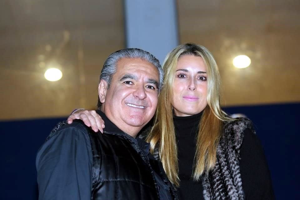 Javier Olivares y Argelia Garza