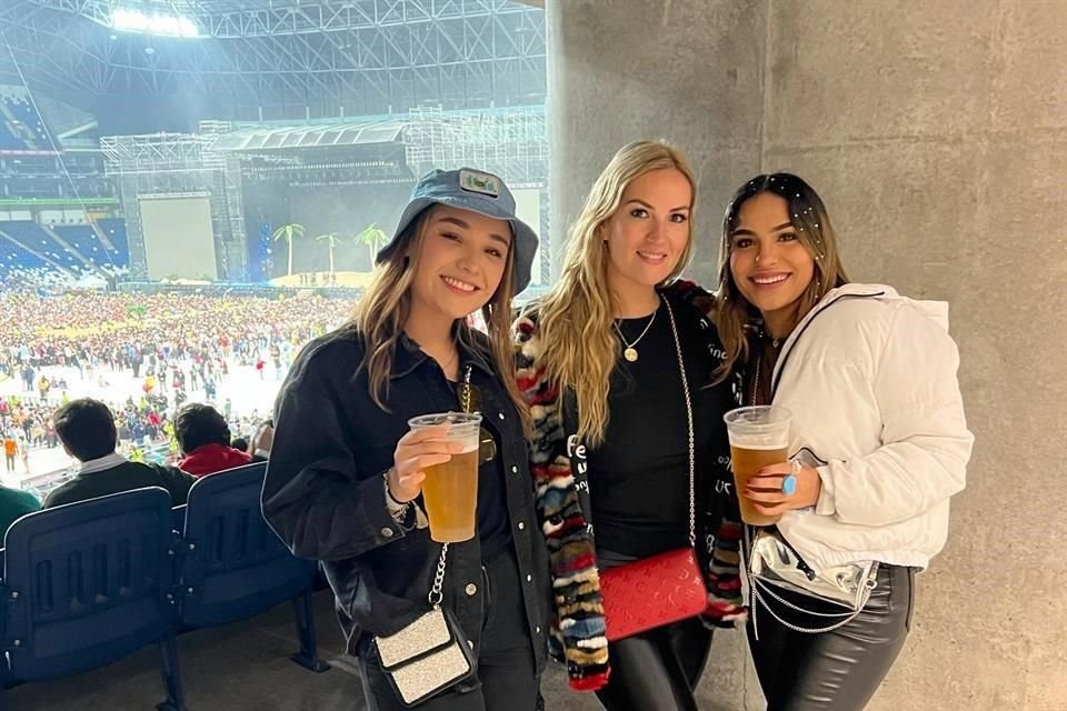 Alejandra Sanchéz, Marcela Gutiérrez y Valeria Garza