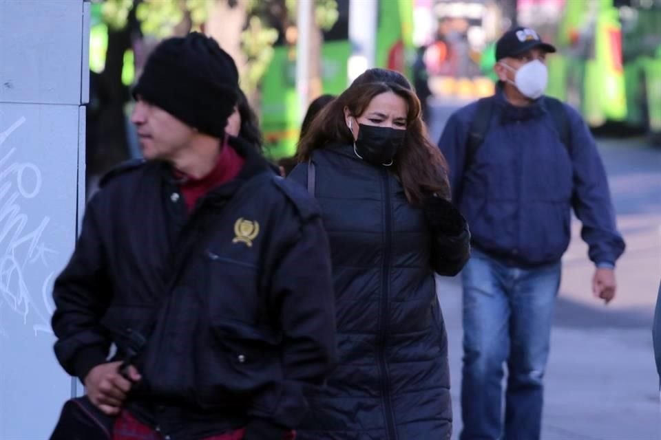 'Más que el Covid lo que hay es un incremento de enfermedades respiratorias, desde influenza, el Covid ha aumentado un poco', mencionó Sheinbaum.