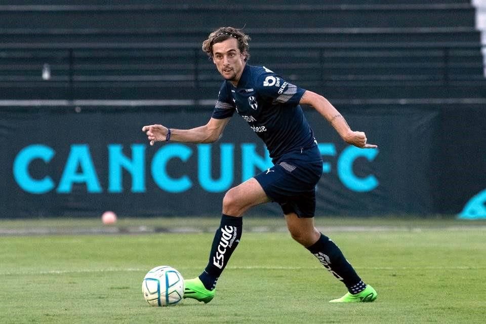 El refuerzo Jordi Cortizo tuvo sus primeros minutos en Rayados.