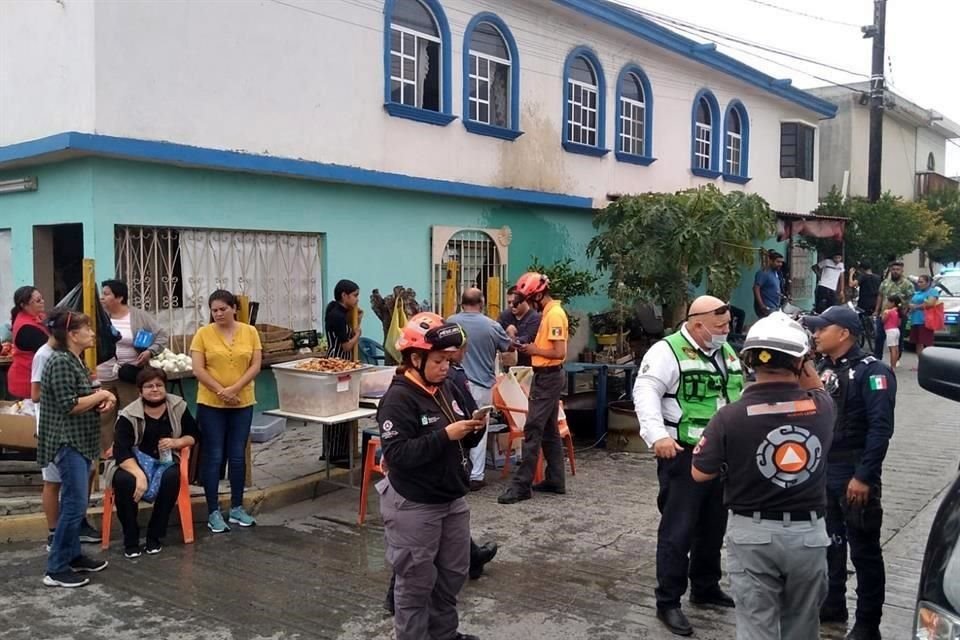 El accidente fue reportado a las 13:00 horas en el cruce de las calles Yahualica y Colotlán, en la Colonia Tierra Propia.