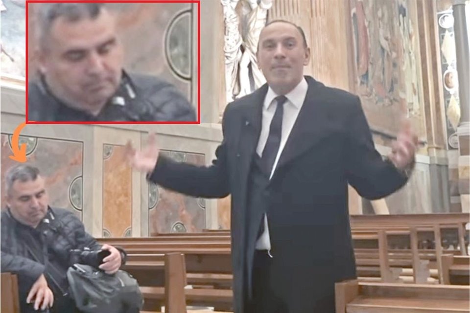 El fotógrafo del Gobernador lo acompañó al Vaticano.