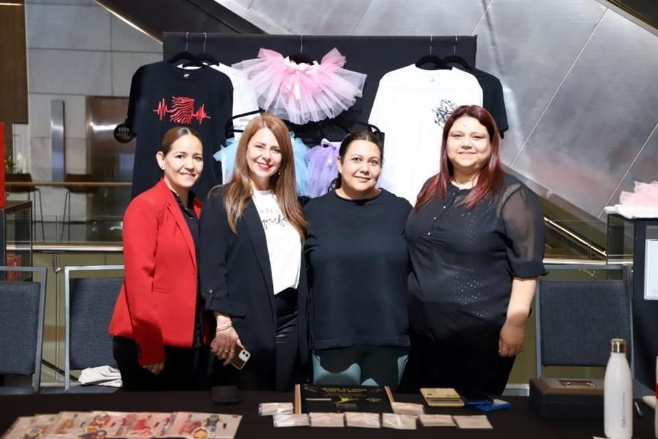 Aglaé Ortiz, Carla Eugenia Treviño, Rocío Mier y Magaly Caballero