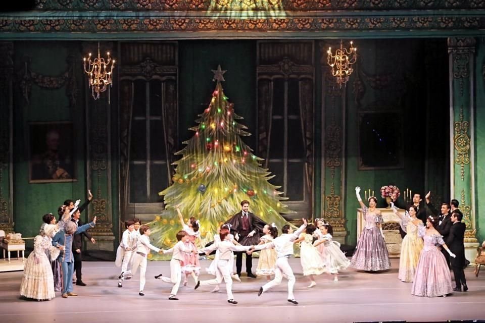 'El Cascanueces' del Ballet de Monterrey