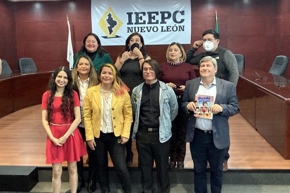 El Instituto Estatal Electoral premió a jóvenes por historietas sobre paridad de género.