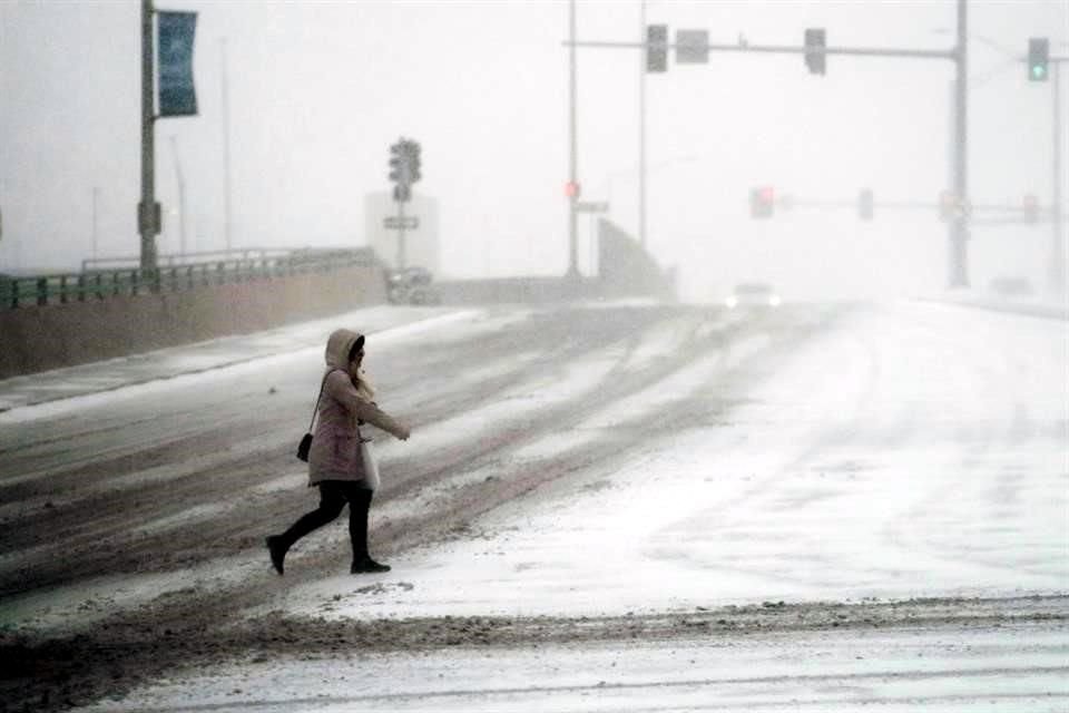 Desde el miércoles, una tormenta invernal azota variaes entidades de Estados Unidos.