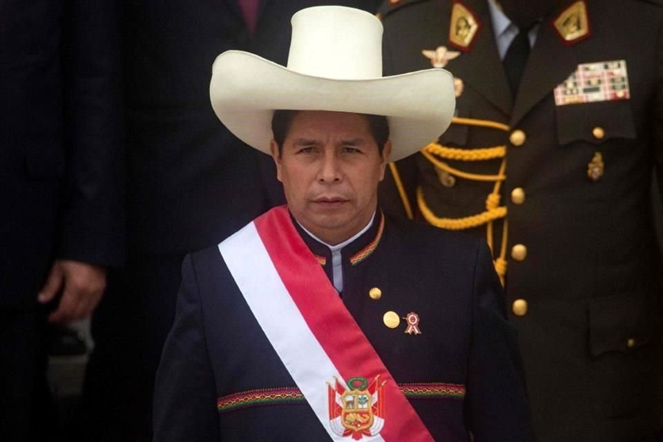 El ex Presidente peruano Pedro Castillo espera que un tribunal de apelaciones le dé su libertad al señalar que no cometió los delitos por los que fue encarcelado.