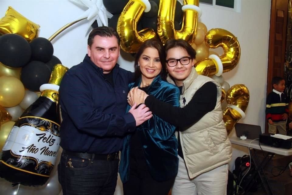 Antonio Garza, Margarita Niño de Rivera de Garza y Anonio Garza Niño de Rivera