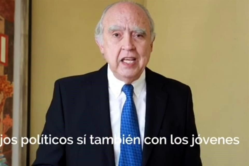 El ex Gobernador panista Fernando Canales difundió un video donde critica acciones de Samuel García.