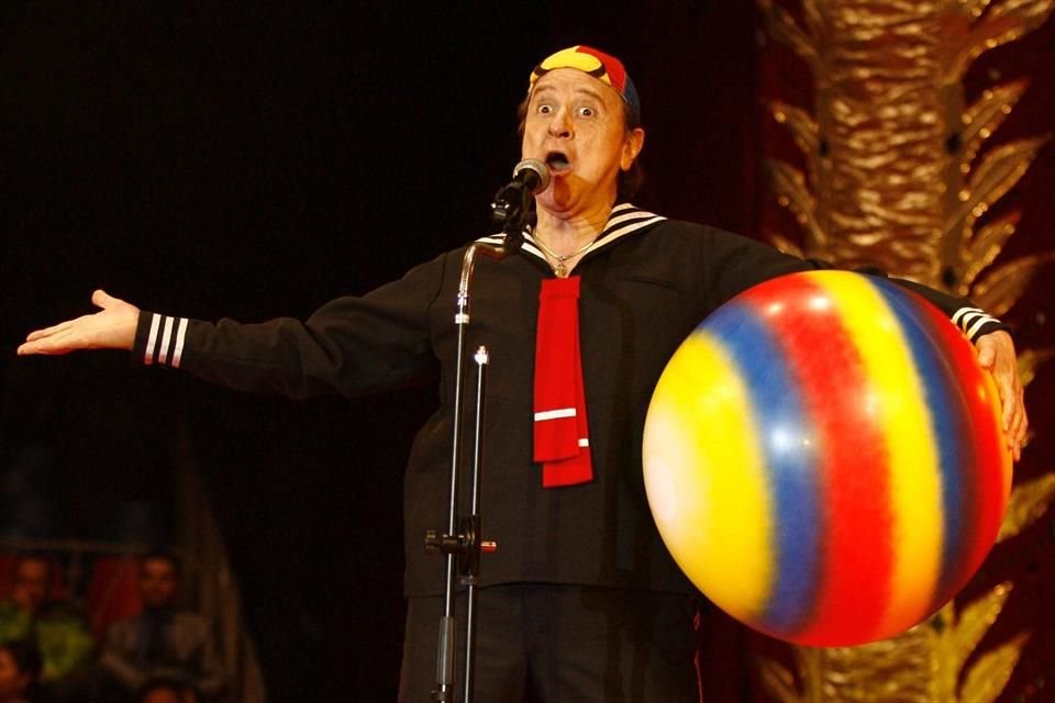 Carlos Villagrán se despide de Kiko, su personaje de 'El Chavo del Ocho' con funciones en el Circo de los Hermanos Caballero.