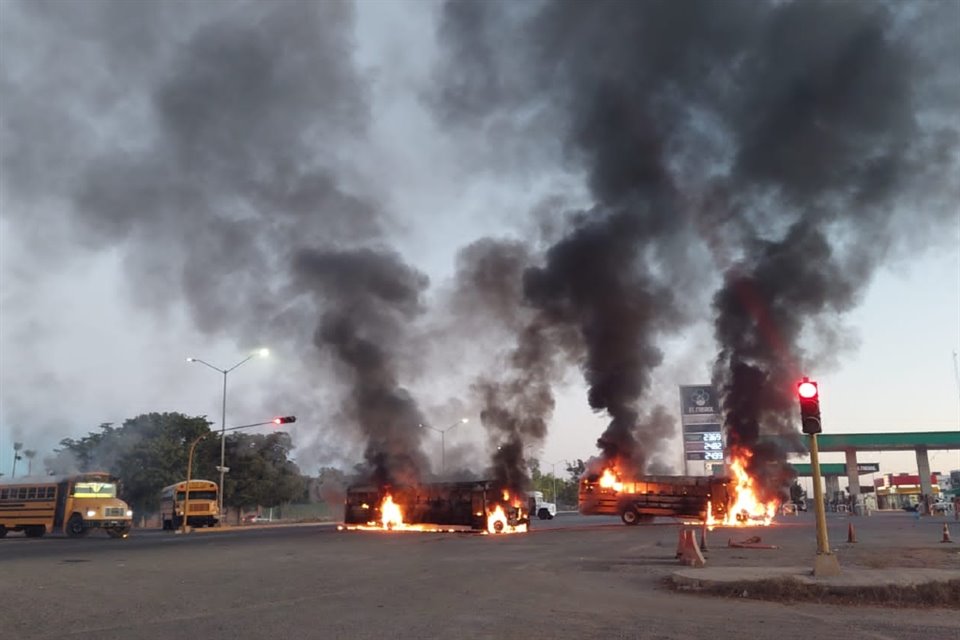  Quema de vehículos para bloqueo de carreteras. 