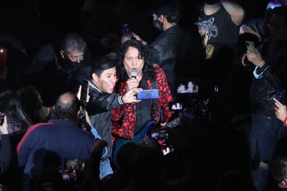 'Muñequita Sintética' fue la canción más coreada en el Auditorio.
