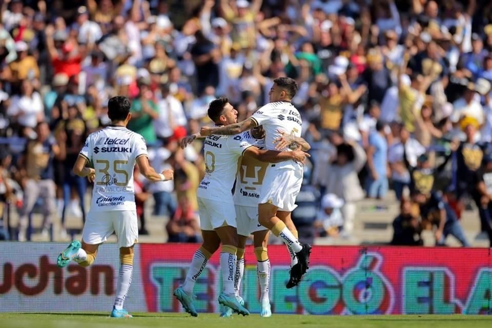 Eduardo Salvio hizo una gran jugada y comenzó la reacción de Pumas.