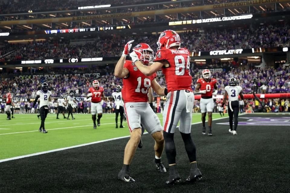 Los Bulldogs de Georgia lograron este lunes el bicampeonato del futbol americano de la NCAA.