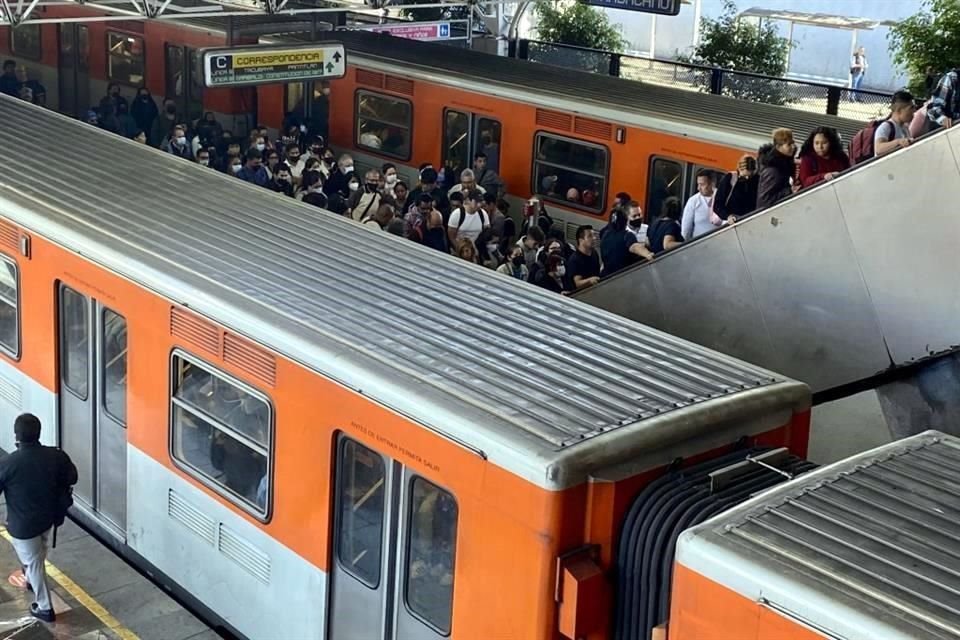 Seis mil 60 elementos de la Guardia Nacional estarán encargados de la seguridad en el Metro, anunció Sheinbaum.