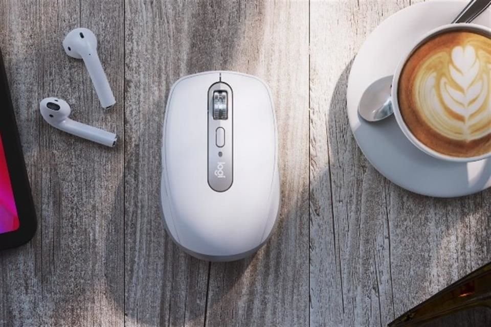 El mouse MX Anywhere 3 está diseñado para responder adecuadamente en todo tipo de superficies.