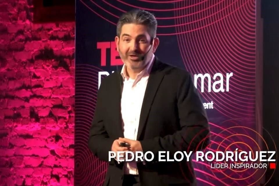 En el 2019 impartió en Playa Miramar la plática '7 pasos para alcanzar la productividad'.