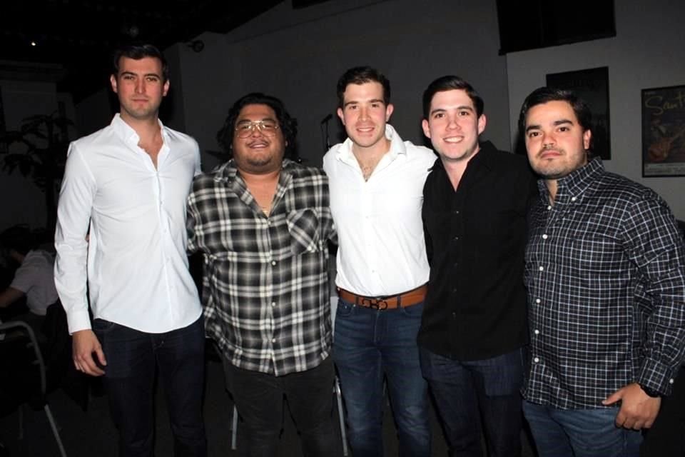 Nando Hinojosa, Gerardo Ruiz, Gerardo Lozano, Juan Pablo González y Alonso Garza