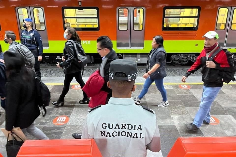 La titular de Finanzas titubeo en los datos sobre el incremento al presupuesto del Metro al cuestionarle sobre datos que no correspondían.