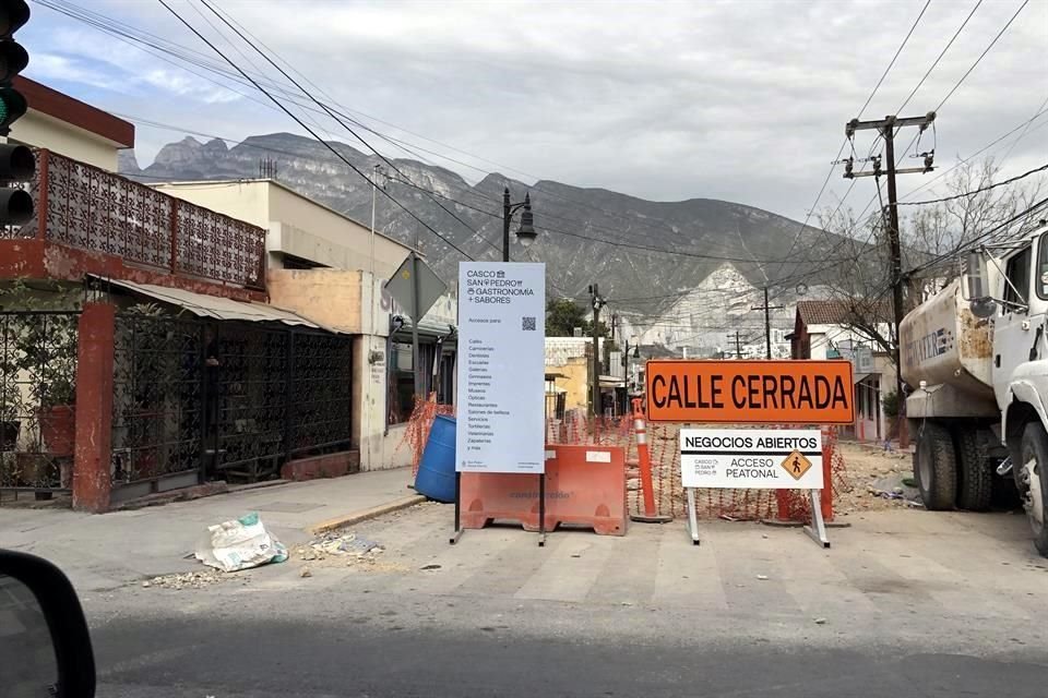 En calles del Casco sampetrino ya se aplican cierres actualmente también por obras para regenerar ese sector.