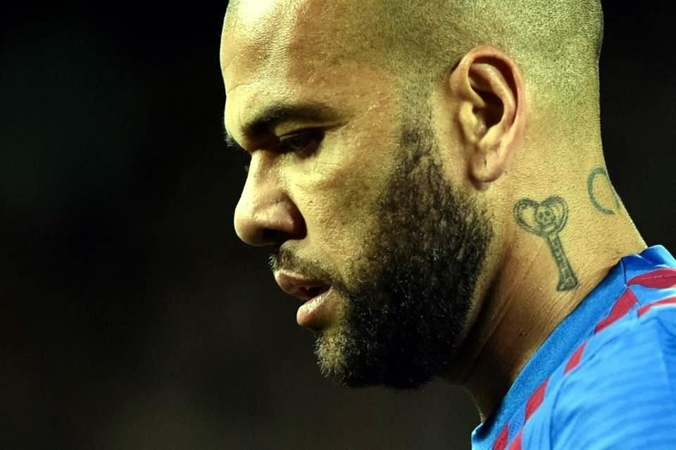 Alves fue detenido en Barcelona y acudió al juez a declarar.