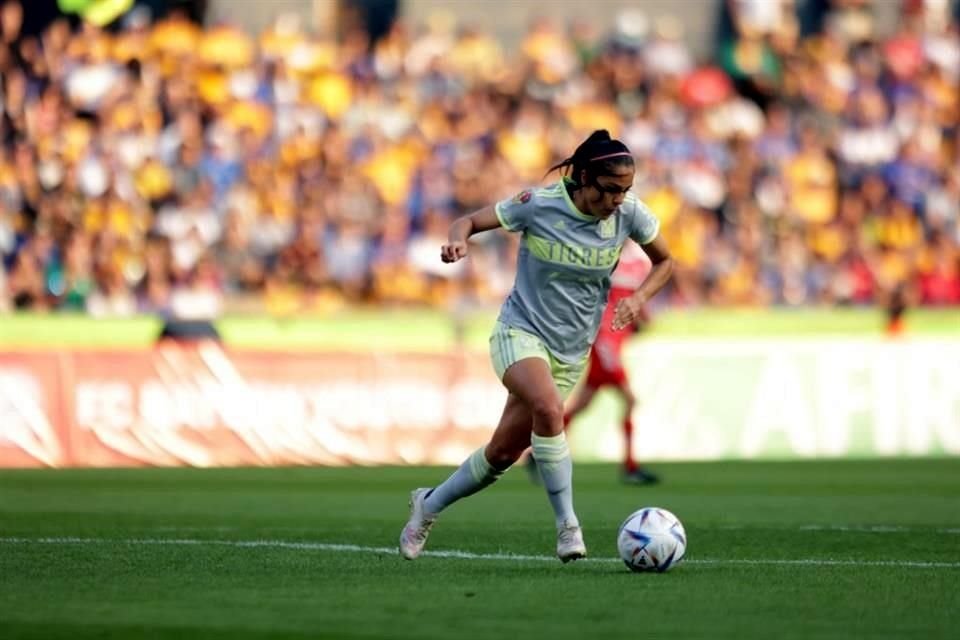 Las acciones del duelo entre Tigres Femenil y Bayern Múnich Femenino.