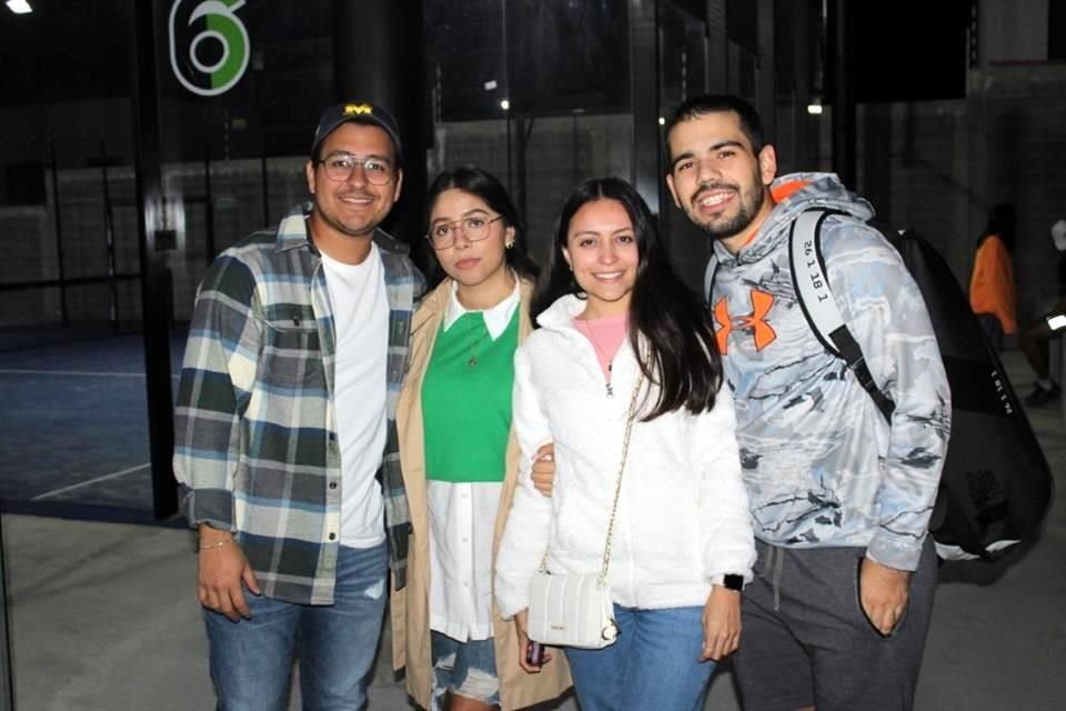 David Juárez, Luisa Castro, Bibiana Juárez y José Rodríguez