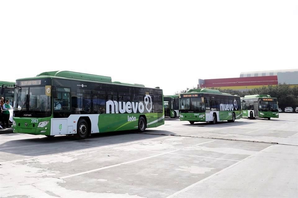 Los nuevos camiones.