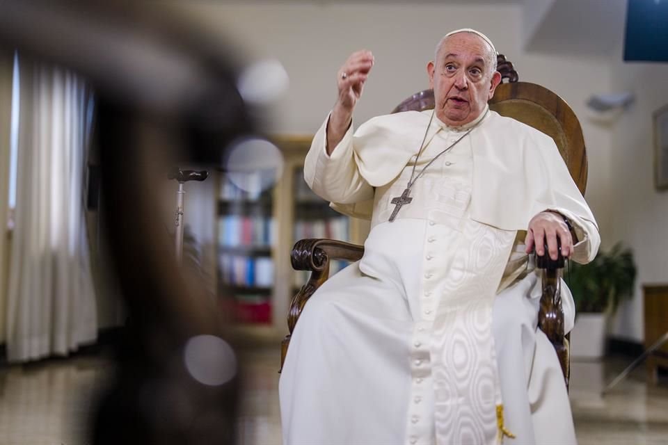 El Papa Francisco durante la entrevista.