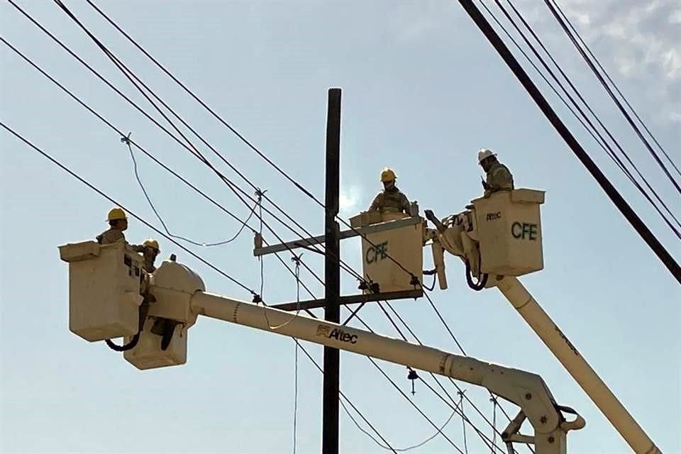 Los trabajos se llevaron a cabo sobre la calle Corregidora, entre Reforma y Libertad.